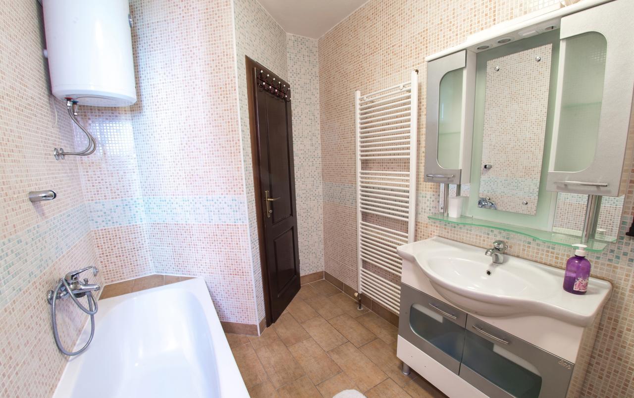 Guesthouse Stari Grad モスタル エクステリア 写真