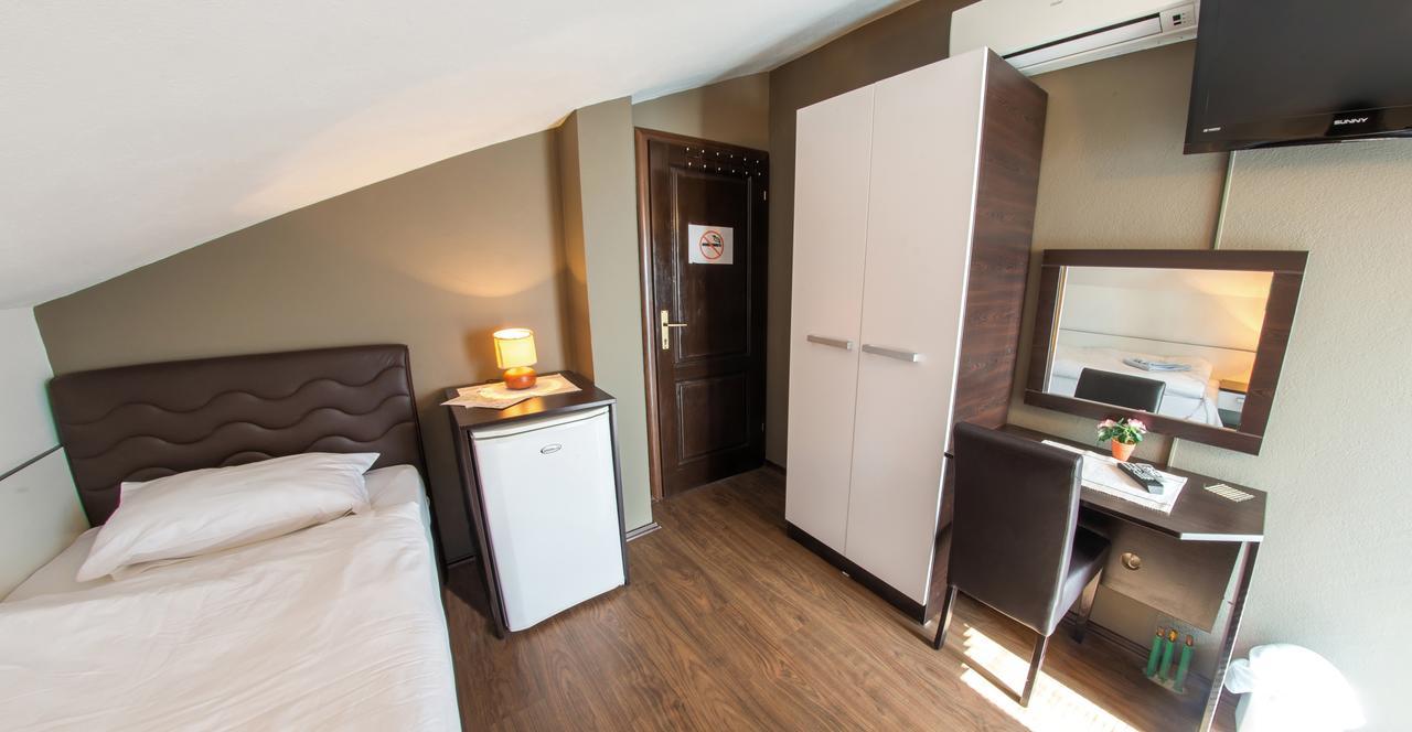 Guesthouse Stari Grad モスタル エクステリア 写真